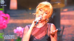 Nancy Brilli in Mario Costantino Triolo Alta Moda