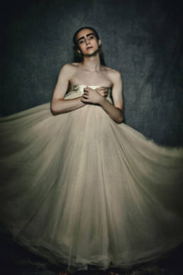 Distorted Light Beam_ Mario Costantino Triolo Alta Moda_ Switch Magazine